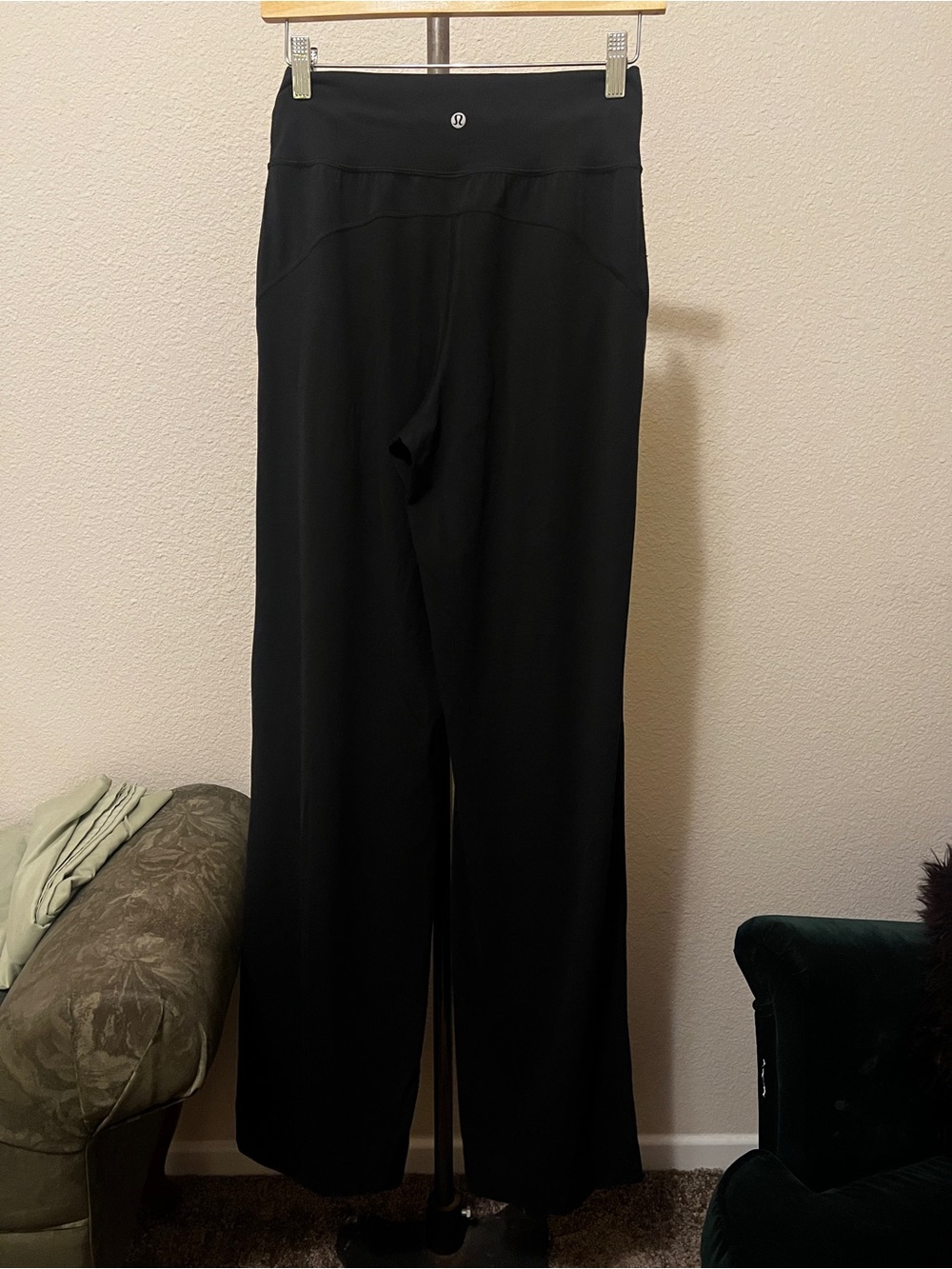 Lululemon | Groove High-Rise Wide-Leg
Pant *Tall - Picture 5 of 6